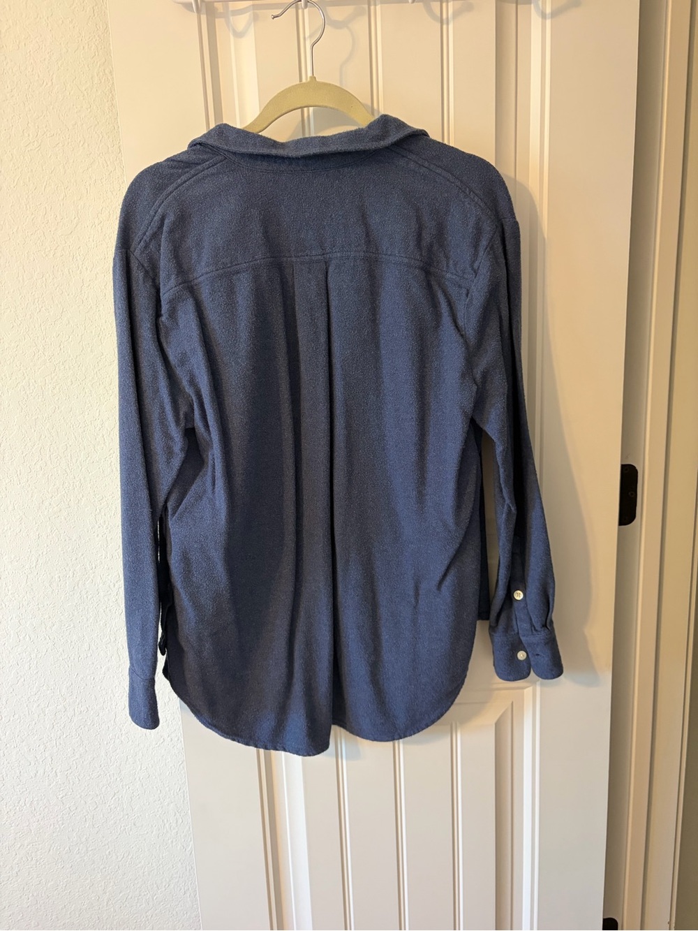 Madewell Button-Up Shirt - Casual Long Sleeve - Picture 3 of 3